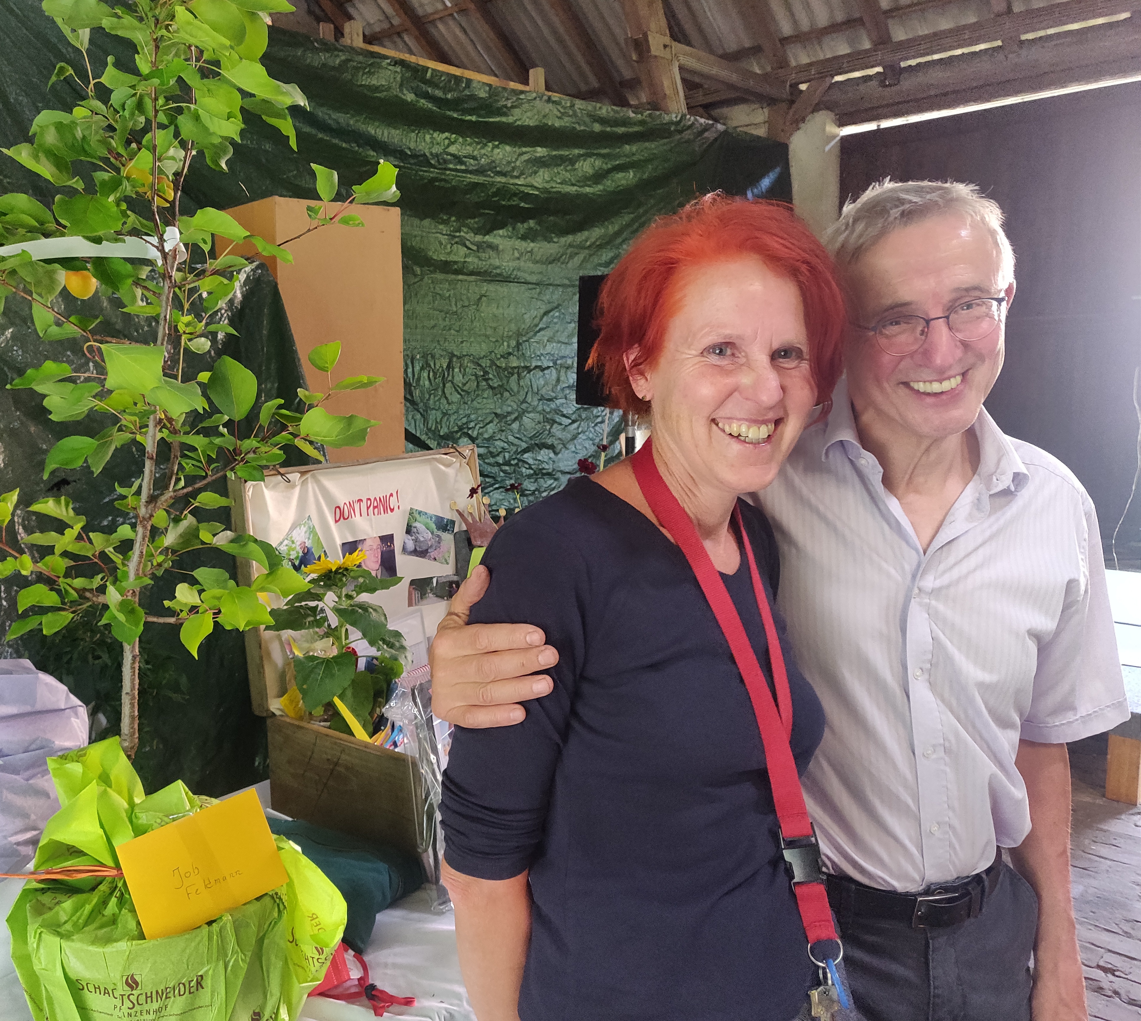 Job Feldmann (rechts) und seine nachfolgerin Anke von Seggern. Foto: Sarah Büsing