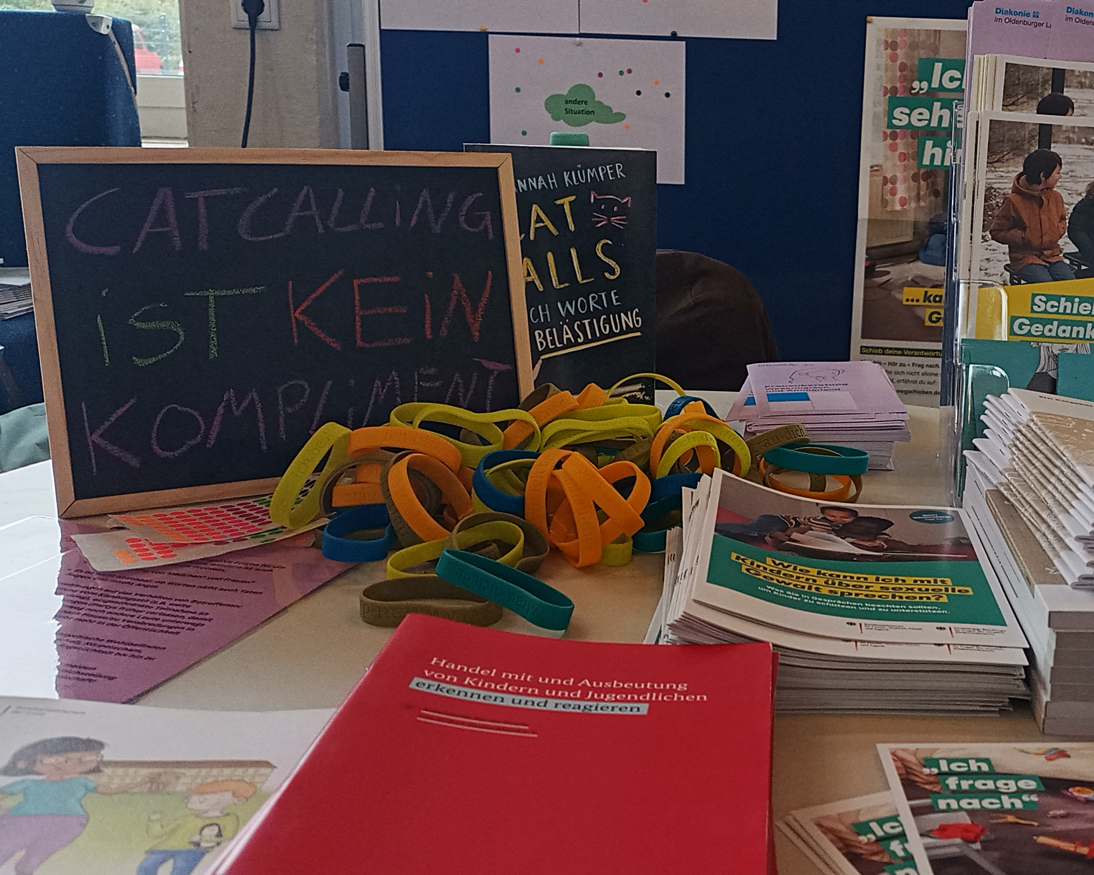 Der Stand der Frauenberatung beim Präventionsmarkt. Foto: Kreisdiakonisches Werk Wesermarsch