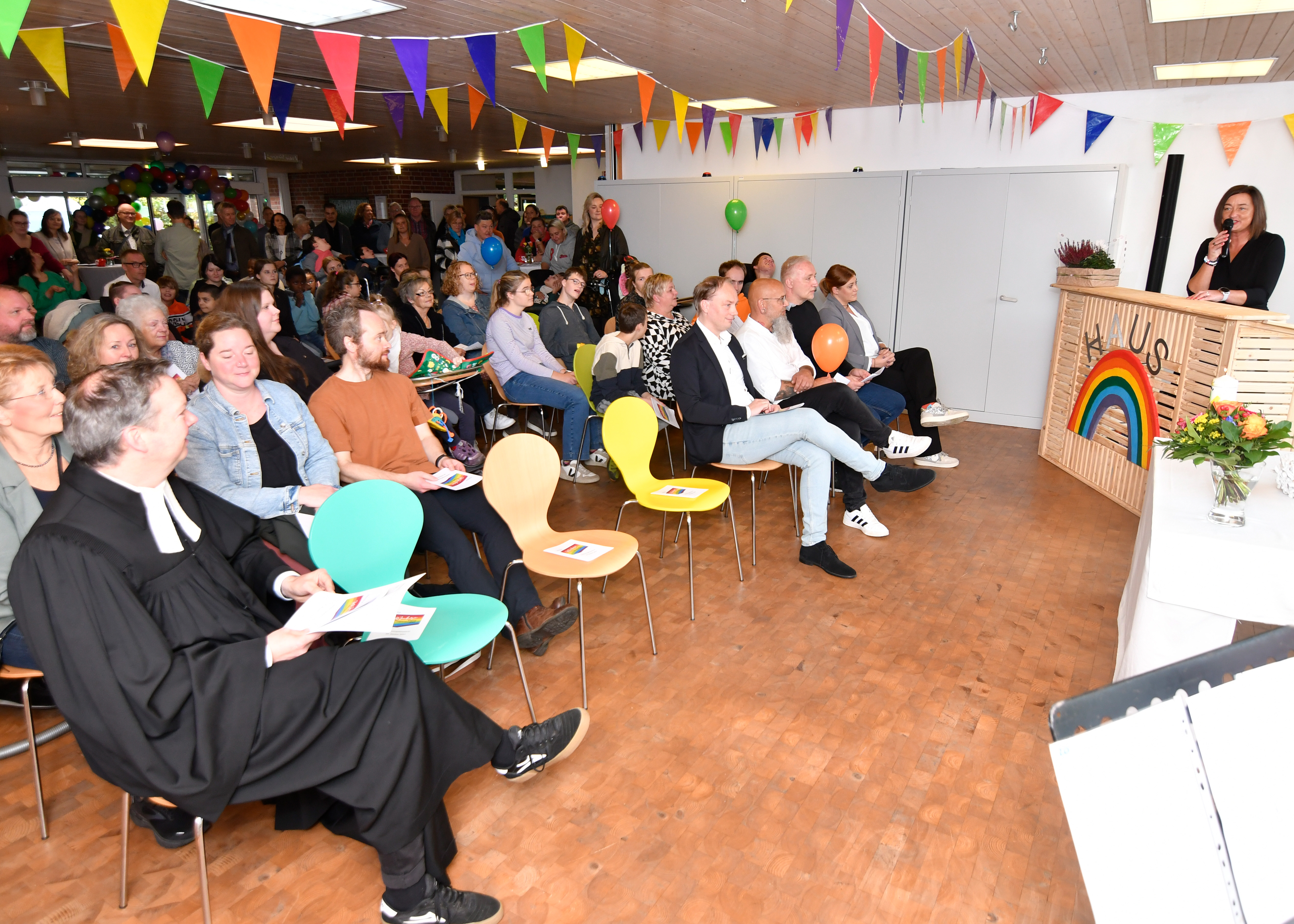 Mit einem Gottesdienst feierte das Haus Regenbogen seinen 30. Geburtstag. Foto. Haus Regenbogen.