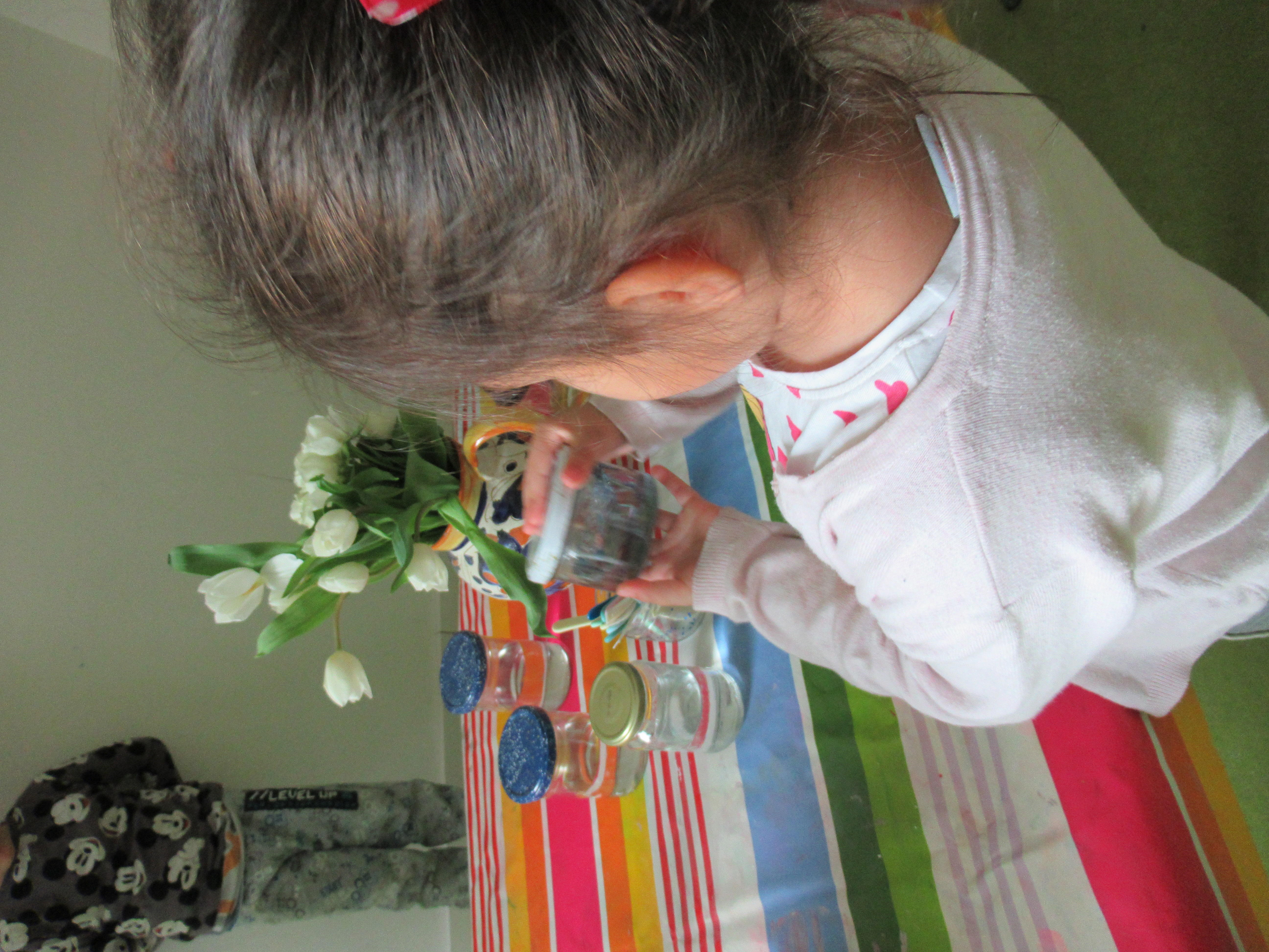 Die Vorschulkinder der DiKiTa konnten einen Experimentier-Workshop mit Ramona Krohn besuchen. Foto: DiKiTa