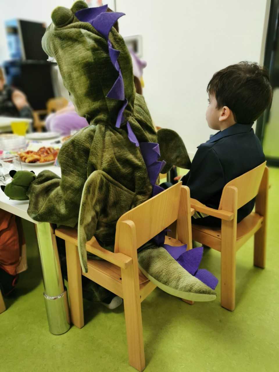 Ein bunter Karnevalstag für die Kinder in der DiKiTa. Foto: DiKiTa